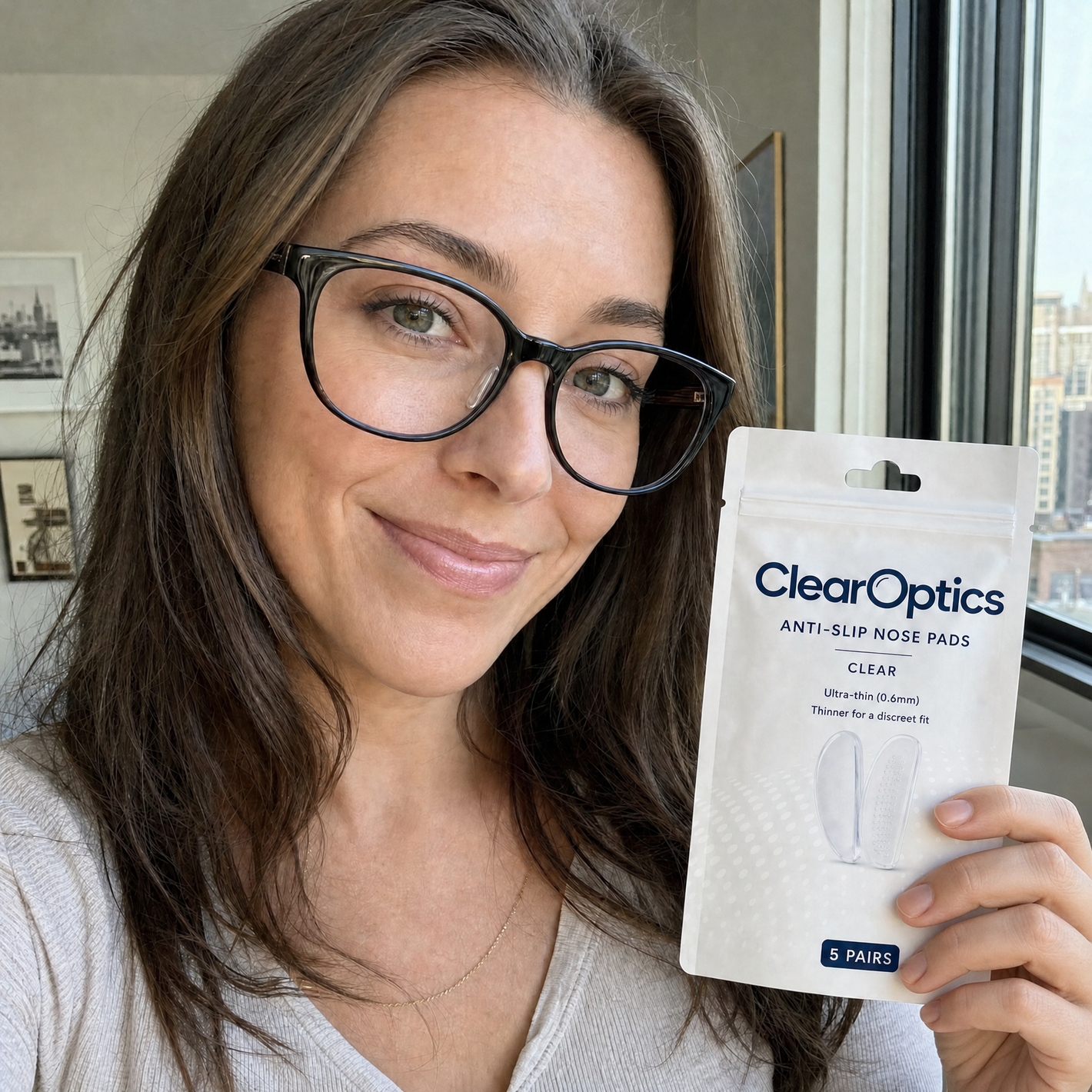 files/ClearOptics_Customer_Photo_03_Next_To_Face_f9847325-3527-480e-b67d-e5b00a597988_1.png